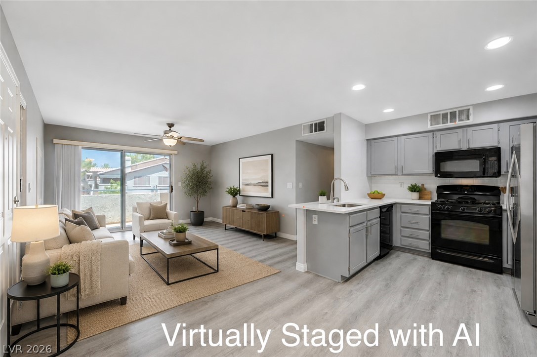 Photo 8 of 47, 3425 E RUSSELL Road #223