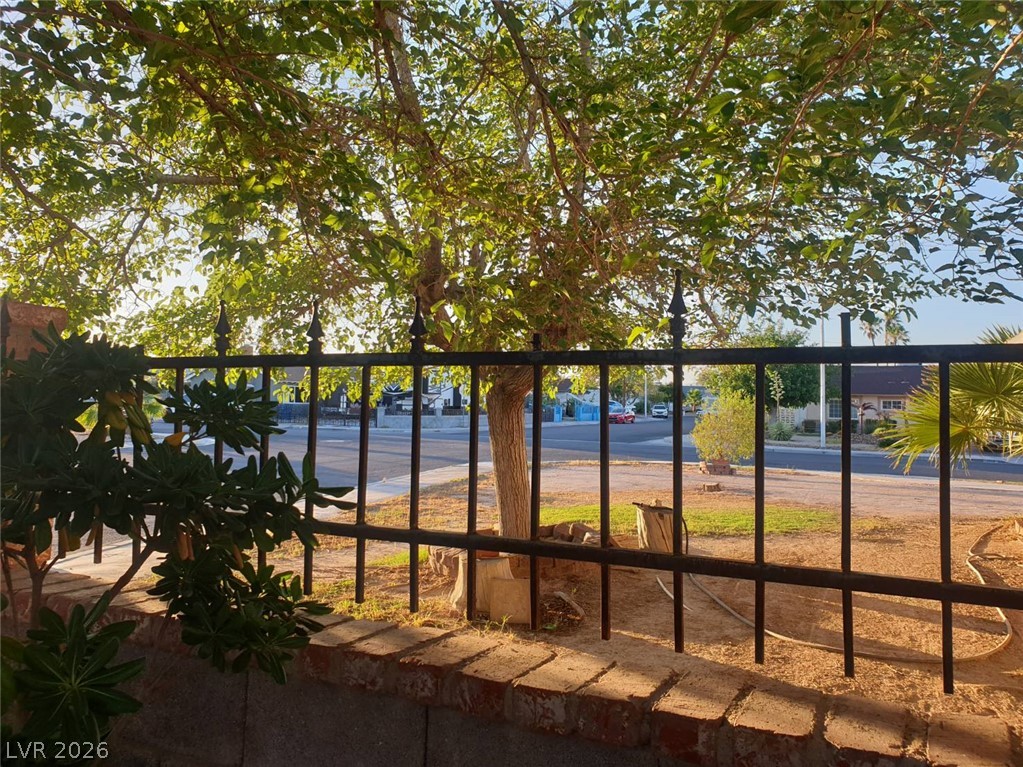 Photo 14 of 15, 3905 La Pasada Avenue