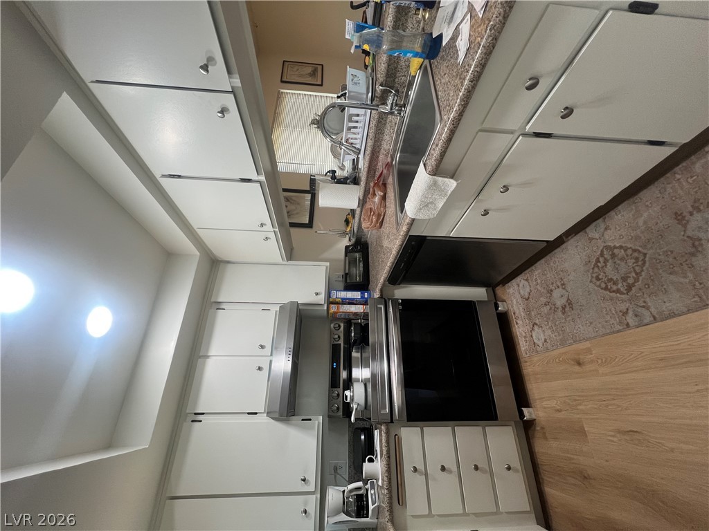 Photo 4 of 2333 Cardiff Lane #D