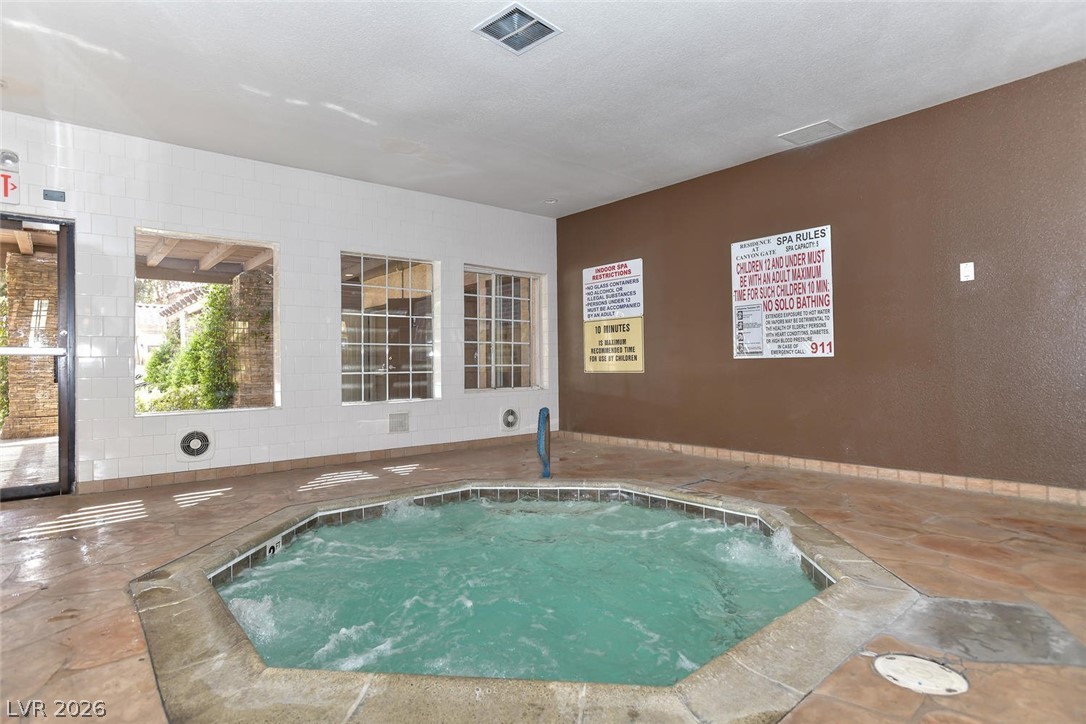 Photo 26 of 44, 2200 S Fort Apache Road #2142