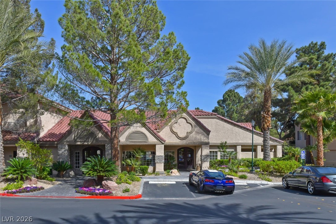 Photo 32 of 44, 2200 S Fort Apache Road #2142