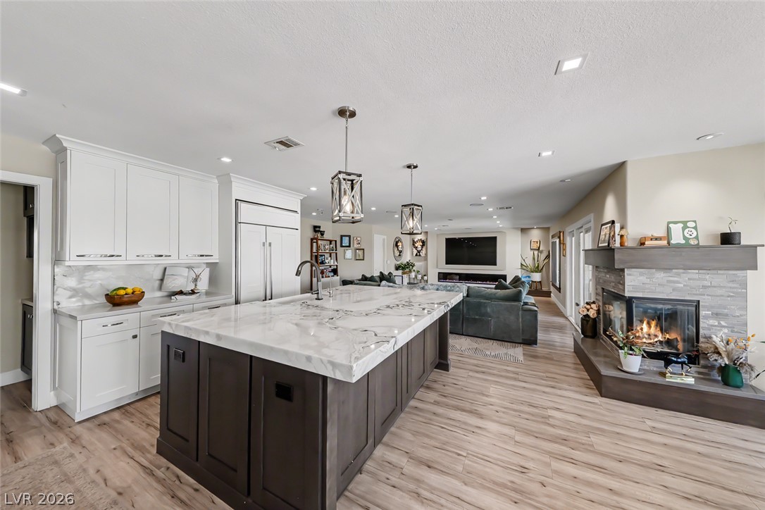 Photo 17 of 38, 8986 Sidebrook Court