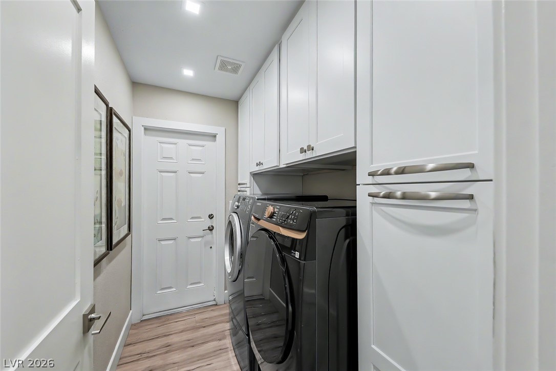 Photo 32 of 38, 8986 Sidebrook Court