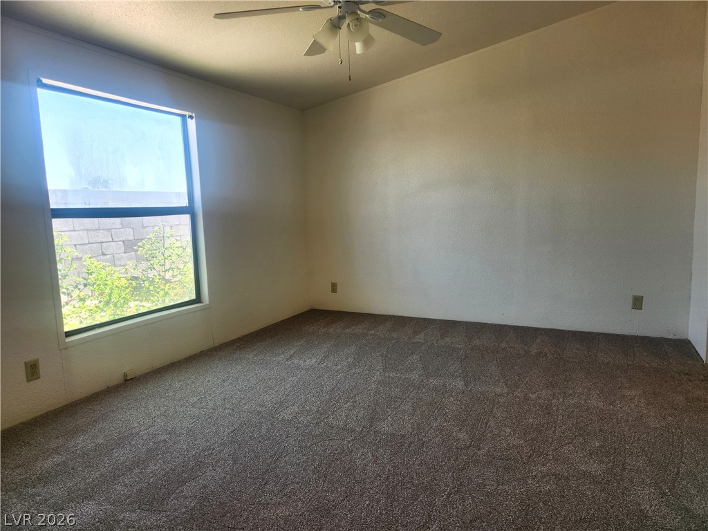 Photo 15 of 35, 3189 Del Monte Street