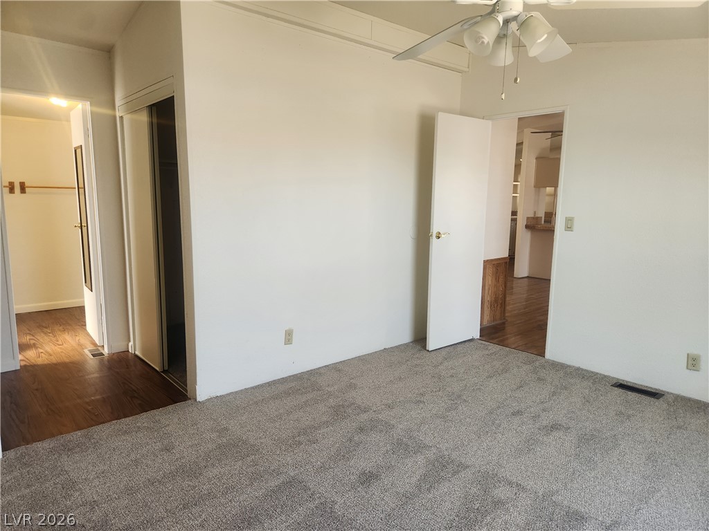 Photo 17 of 35, 3189 Del Monte Street