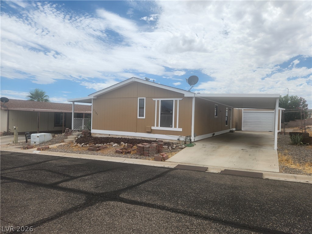 Photo 2 of 3189 Del Monte Street
