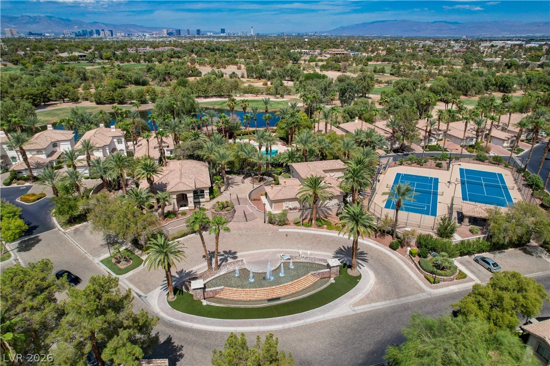 Photo 7 of 28, 2050 W Warm Springs Road #1323