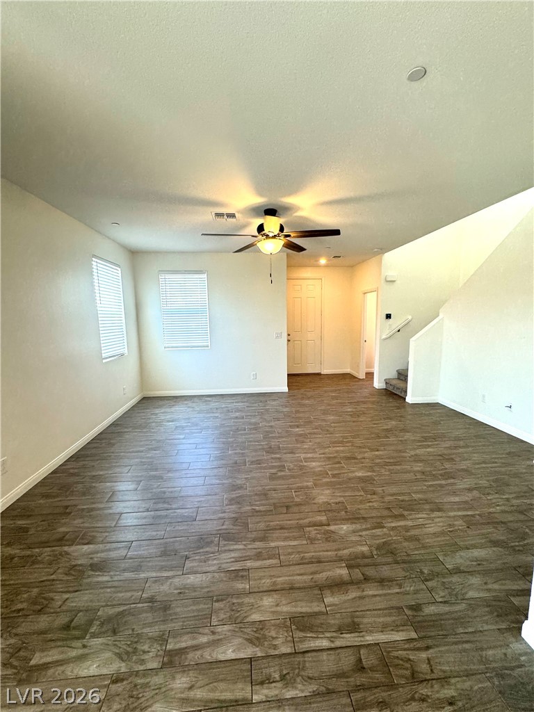Photo 5 of 1003 Brilliant Meadow Avenue