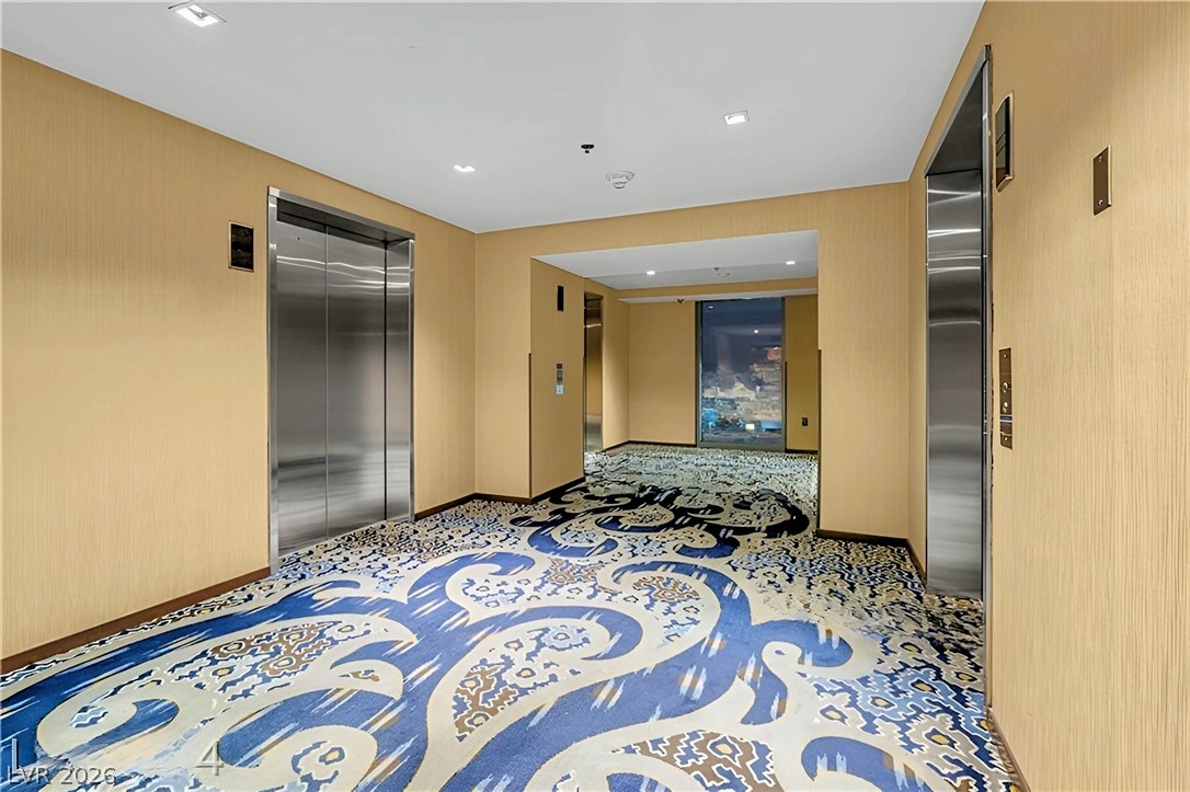 Photo 47 of 58, 4381 W Flamingo Road #1516