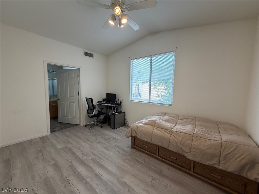 Photo 25 of 49, 4960 Harrison Drive #230