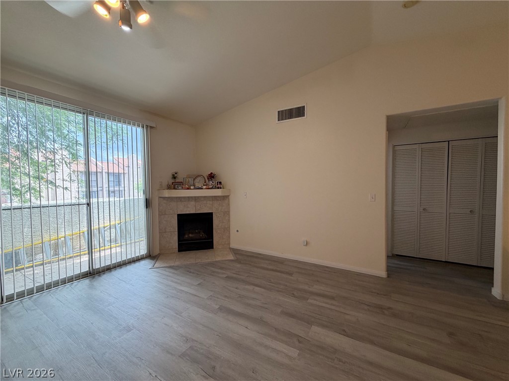 Photo 8 of 49, 4960 Harrison Drive #230