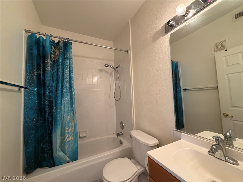 Photo 36 of 49, 4960 Harrison Drive #230