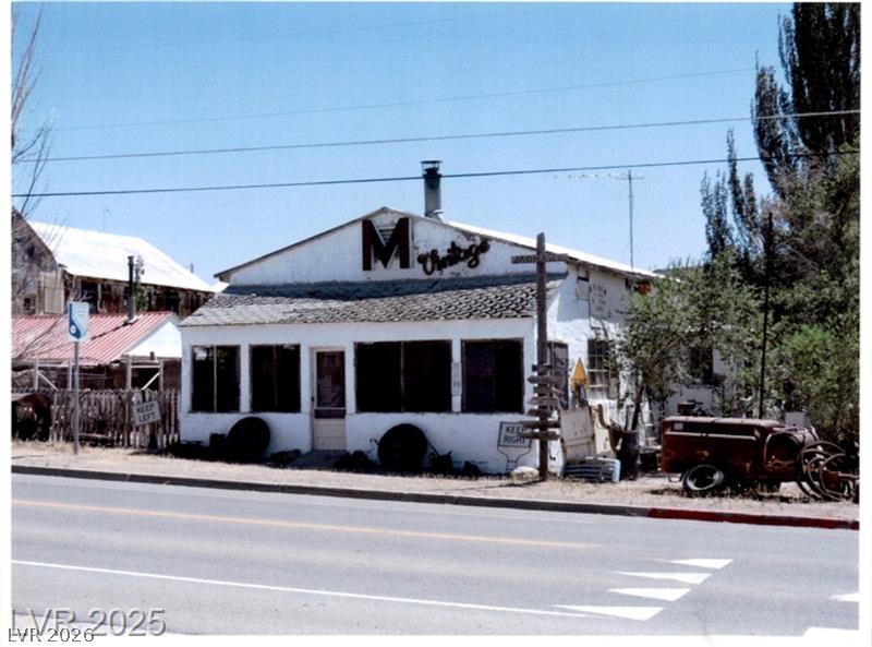 100 E Crook Avenue, Goldfield 89013