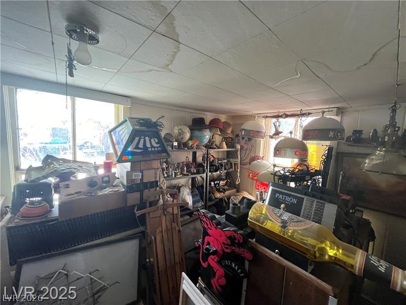 Photo 2 of 100 E Crook Avenue