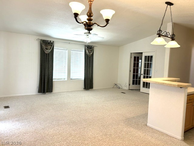 Photo 9 of 52, 531 Montecito Drive