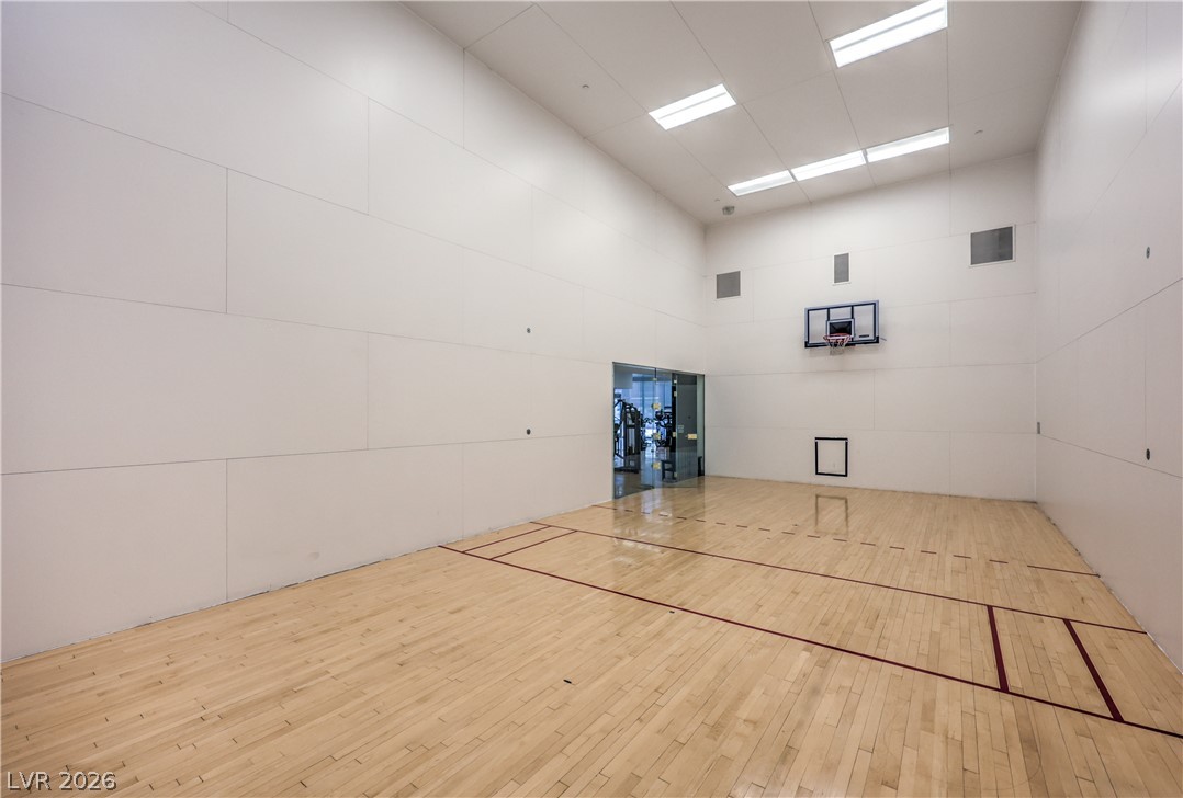 Photo 40 of 45, 4525 Dean Martin Drive #2807