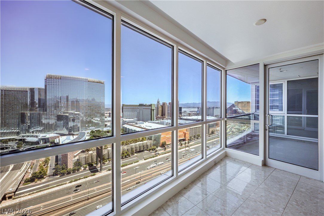 Photo 18 of 45, 4525 Dean Martin Drive #2807