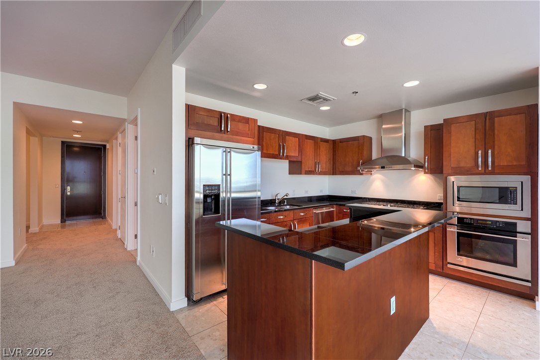 Photo 13 of 45, 4525 Dean Martin Drive #2807