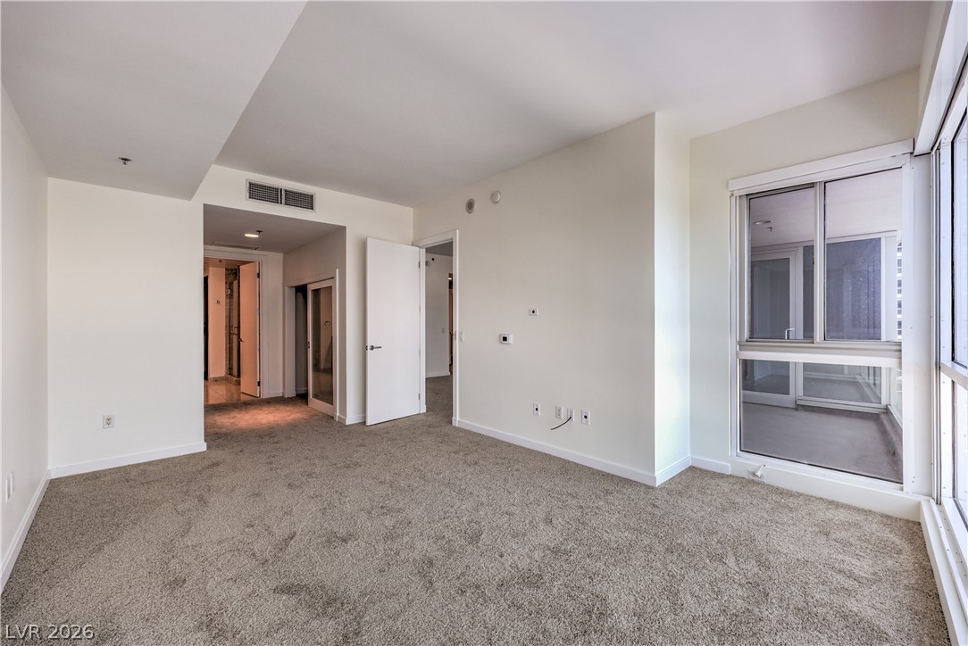 Photo 21 of 45, 4525 Dean Martin Drive #2807