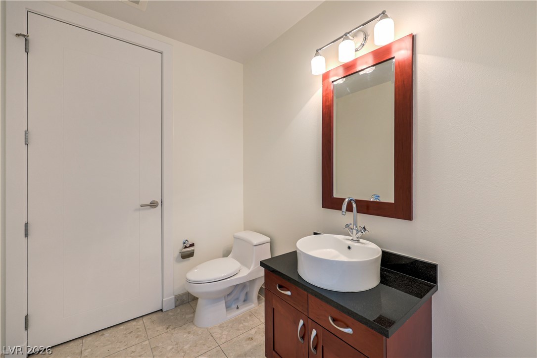 Photo 33 of 45, 4525 Dean Martin Drive #2807