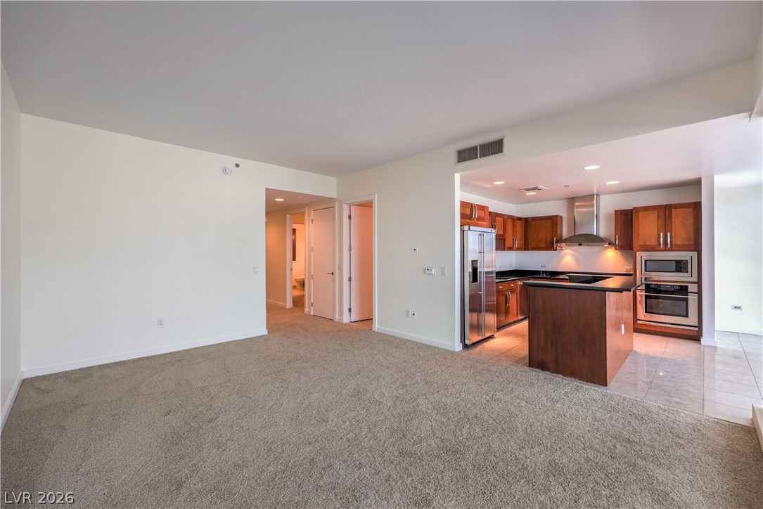 Photo 12 of 45, 4525 Dean Martin Drive #2807