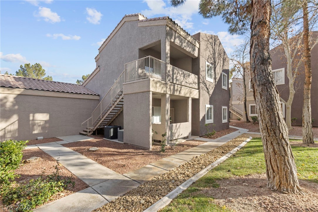 Photo 5 of 5250 S Rainbow Boulevard #2093