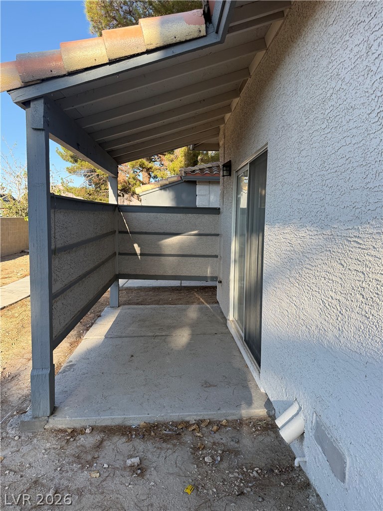 Photo 14 of 33, 271 N Lamb Boulevard #D
