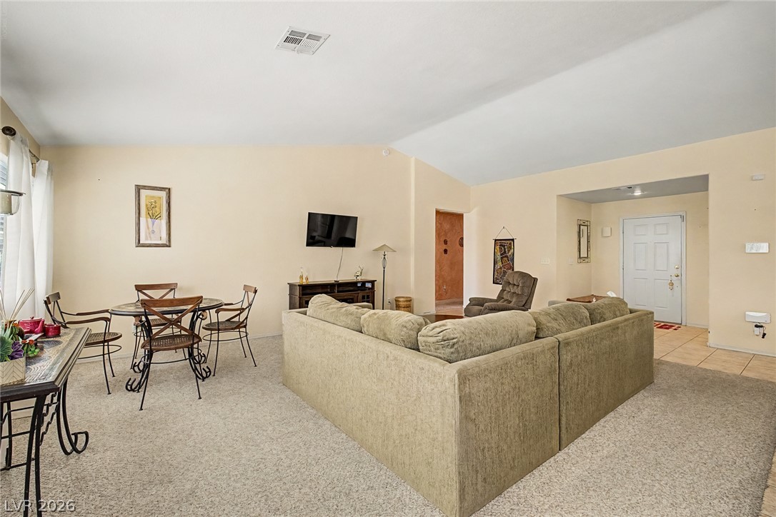 Photo 6 of 25, 967 Cardelina Lane