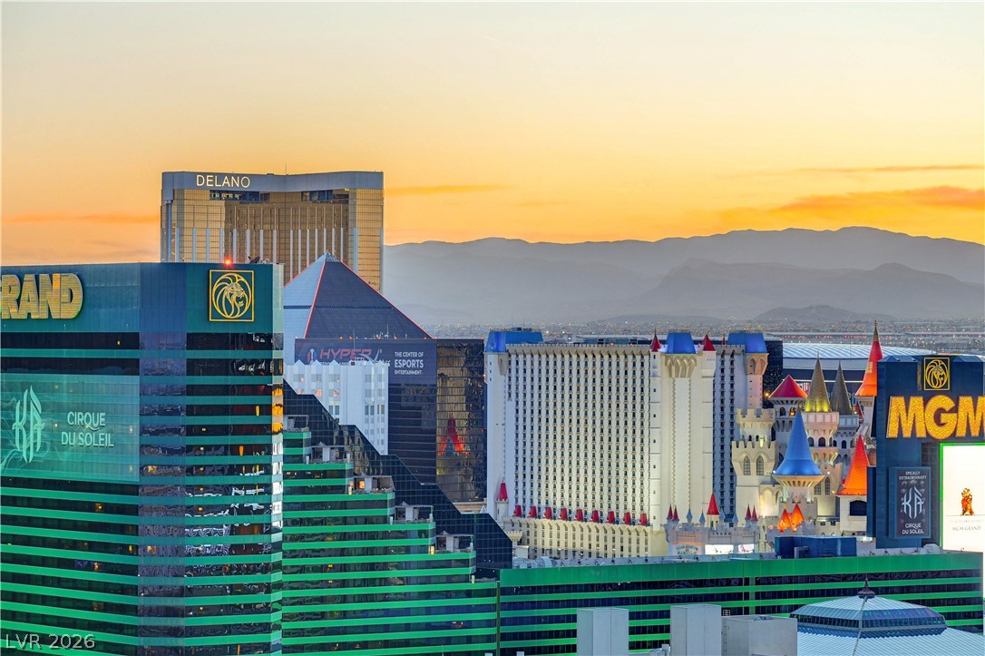 125 E Harmon Avenue #2814/2816, Las Vegas 89109