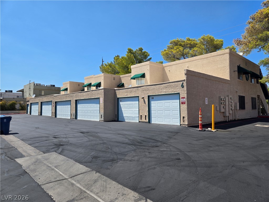 6750 Del Rey Avenue #133, Las Vegas 89146