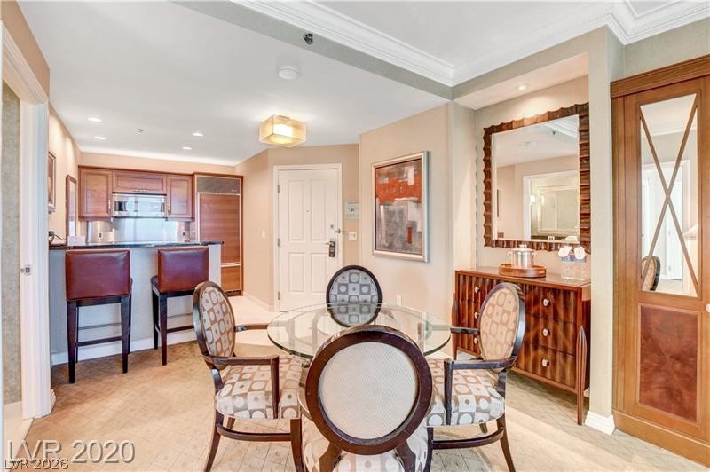 Photo 7 of 44, 125 E Harmon Avenue #1620
