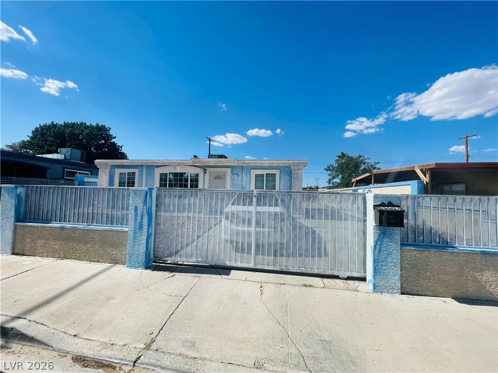 Photo 2 of 3708 Waikiki Avenue