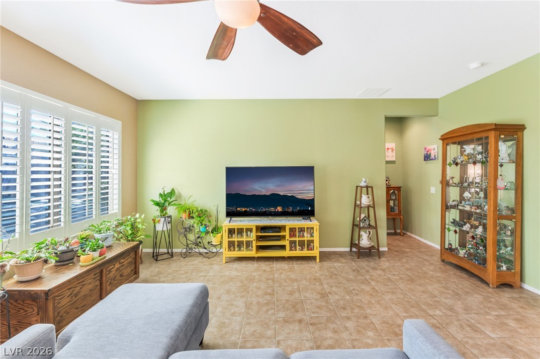Photo 7 of 43, 3616 Tack Street
