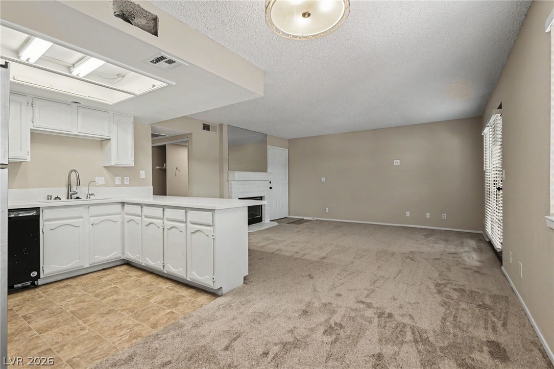 Photo 4 of 4340 Sanderling Circle #76