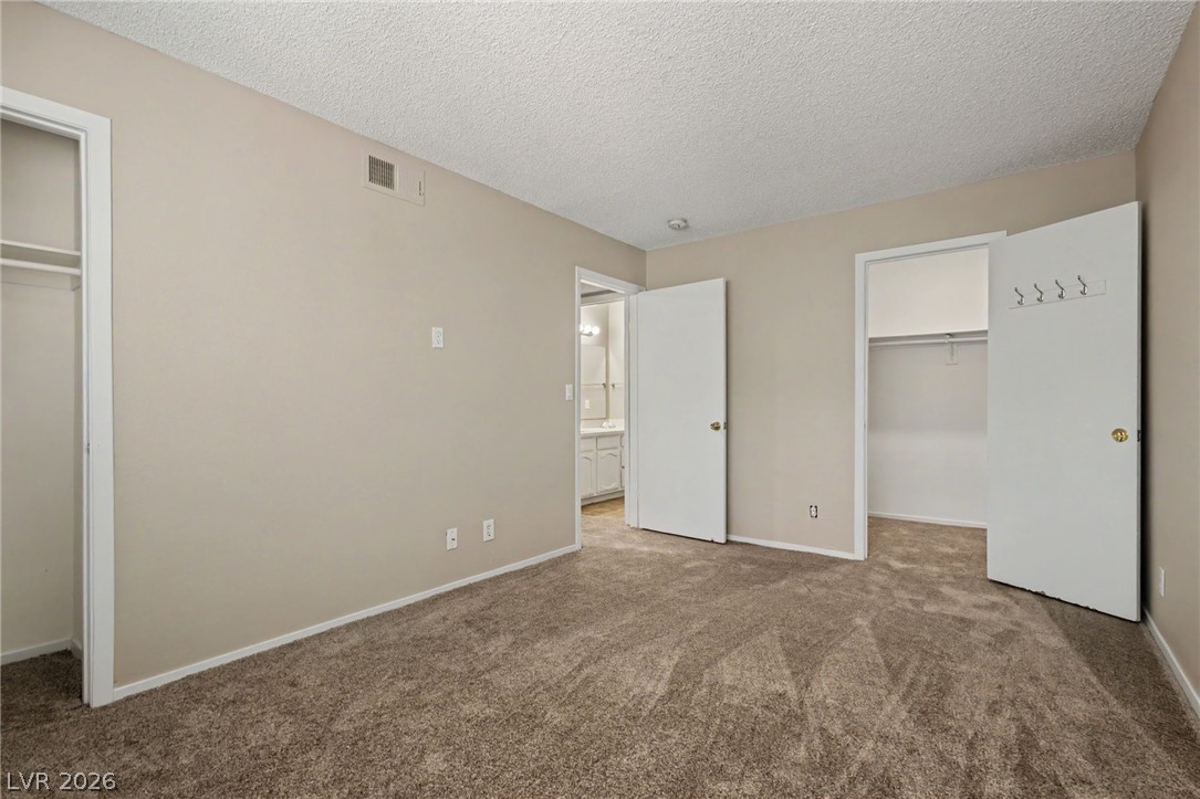 Photo 8 of 18, 4340 Sanderling Circle #76