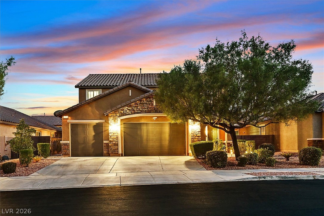 6565 Mission Crest Avenue, Las Vegas 89131
