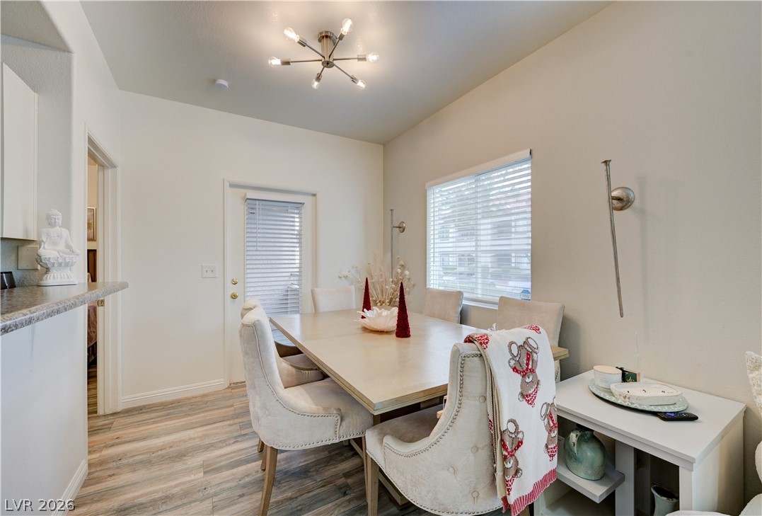 Photo 6 of 41, 9580 W Reno Avenue #134