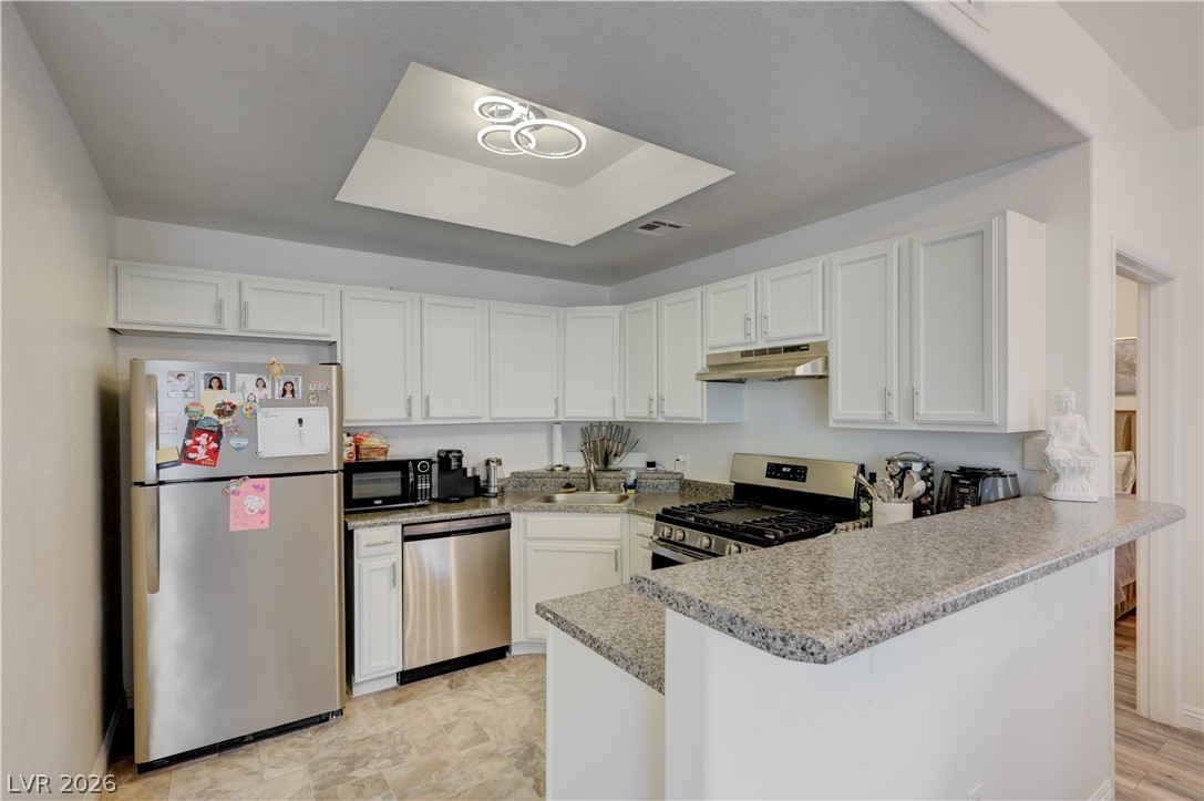 Photo 11 of 41, 9580 W Reno Avenue #134