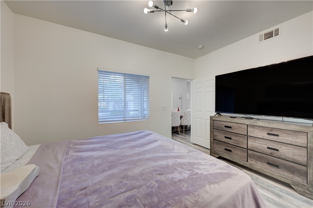 Photo 17 of 41, 9580 W Reno Avenue #134