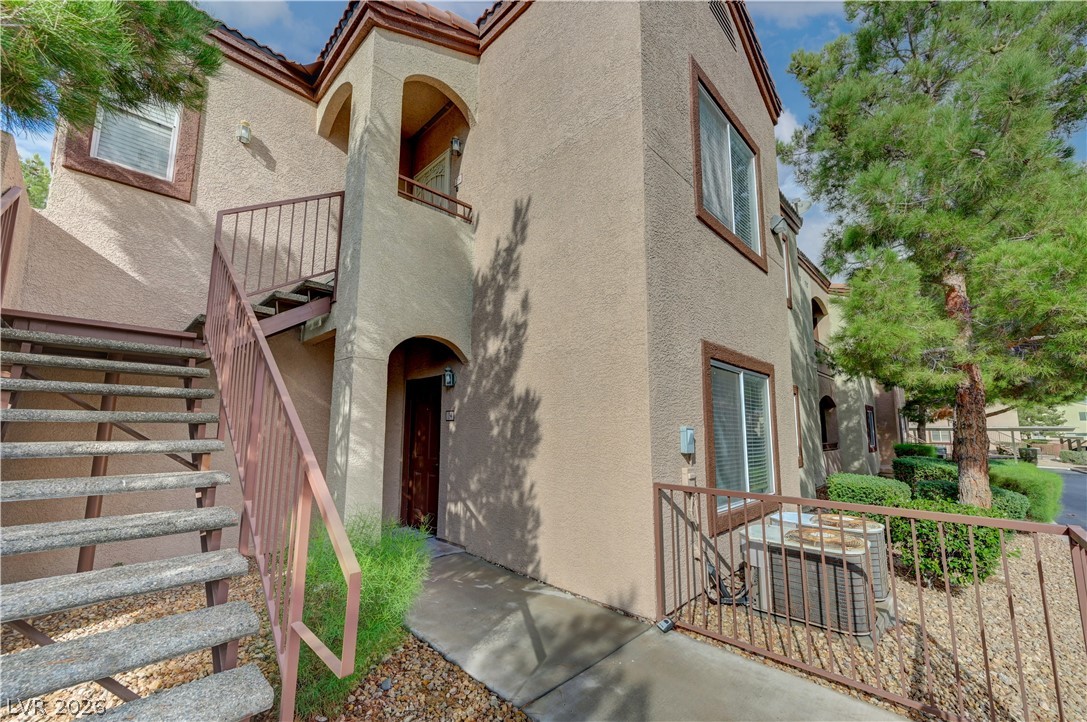 Photo 28 of 41, 9580 W Reno Avenue #134