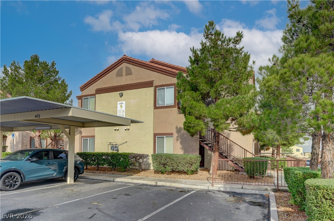 Photo 31 of 41, 9580 W Reno Avenue #134