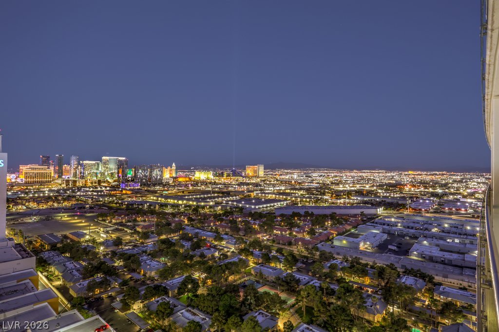 Photo 4 of 4381 W Flamingo Road #3010