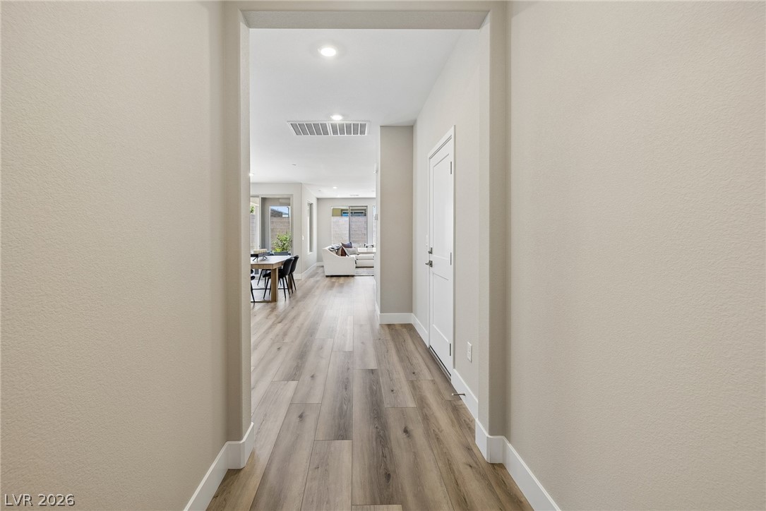 Photo 3 of 10050 Amber Rose Avenue
