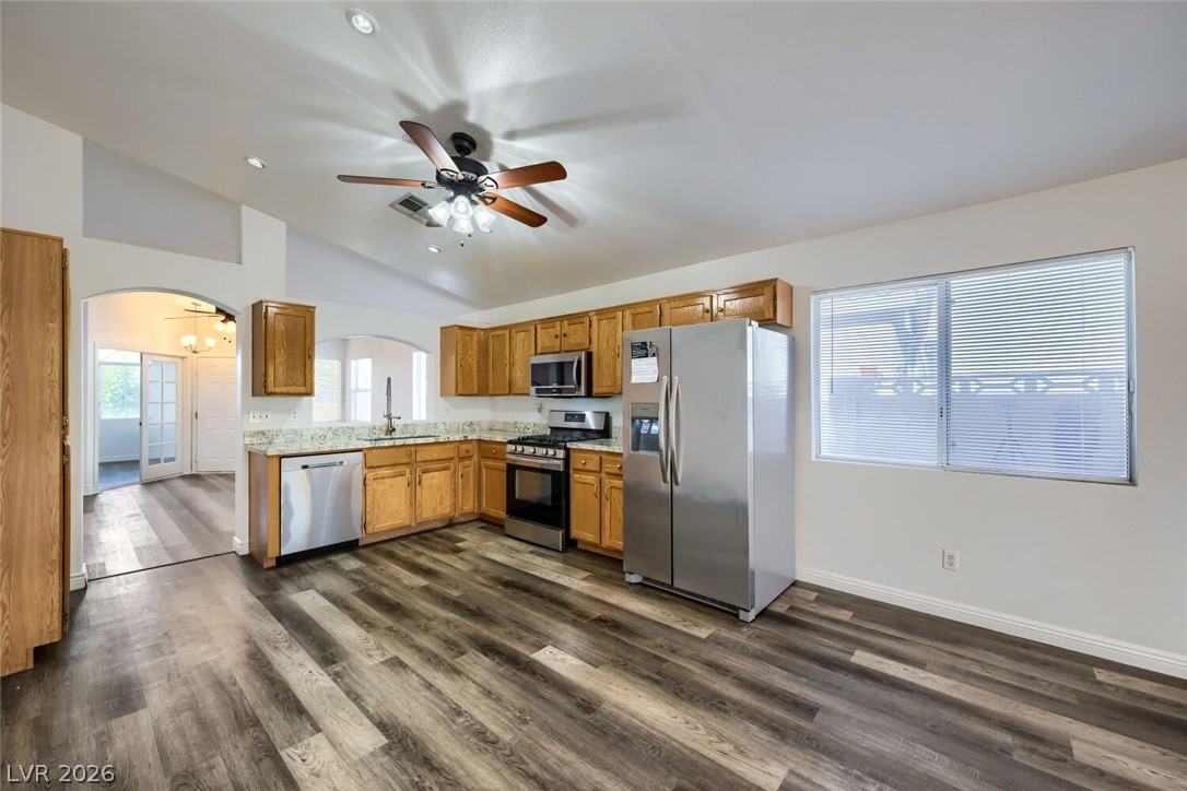 Photo 17 of 33, 7124 Overhill Avenue