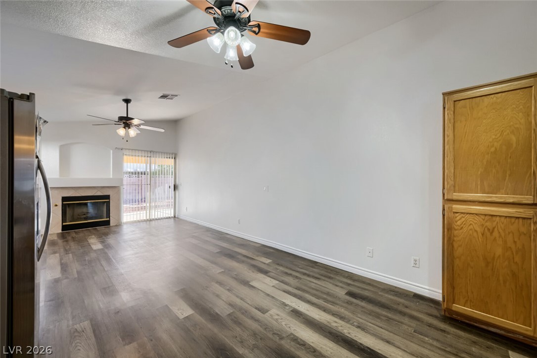 Photo 8 of 33, 7124 Overhill Avenue