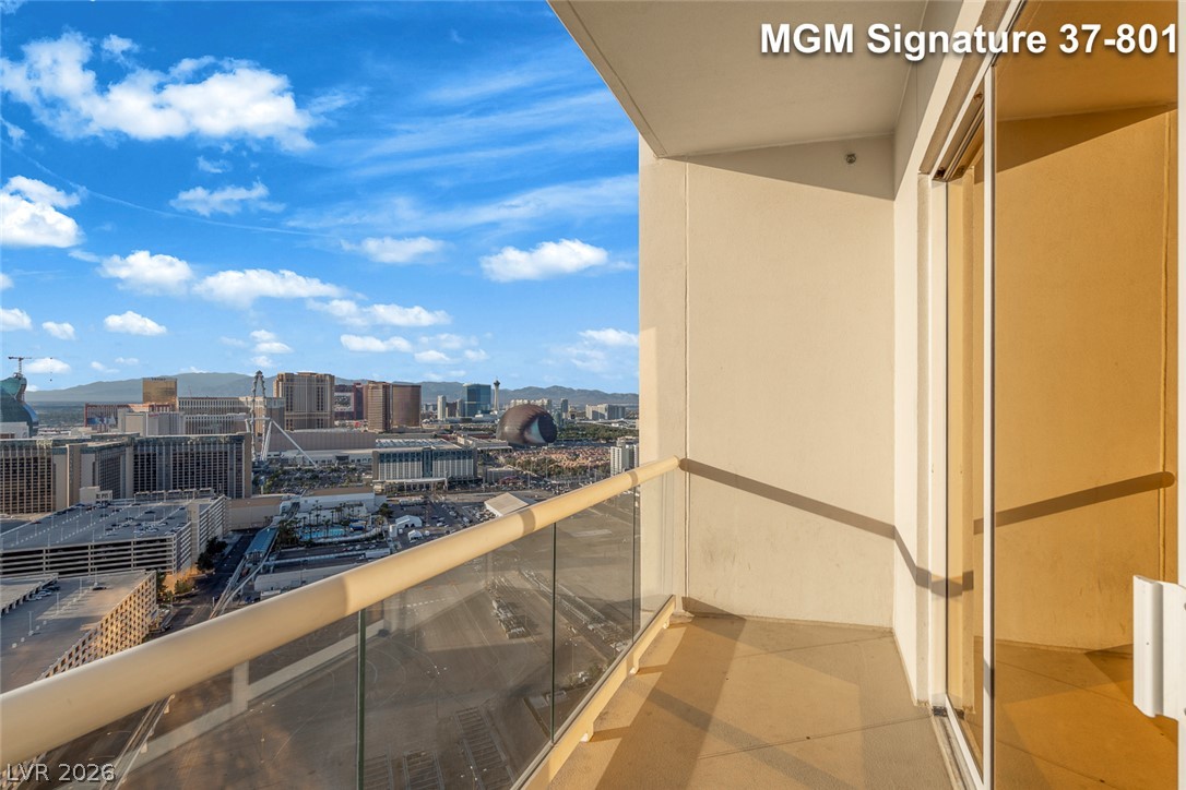 Photo 32 of 92, 125 E Harmon Avenue #3701&3703