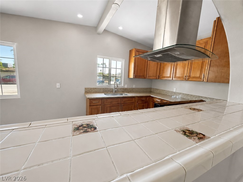 Photo 13 of 29, 709 N 21st Street