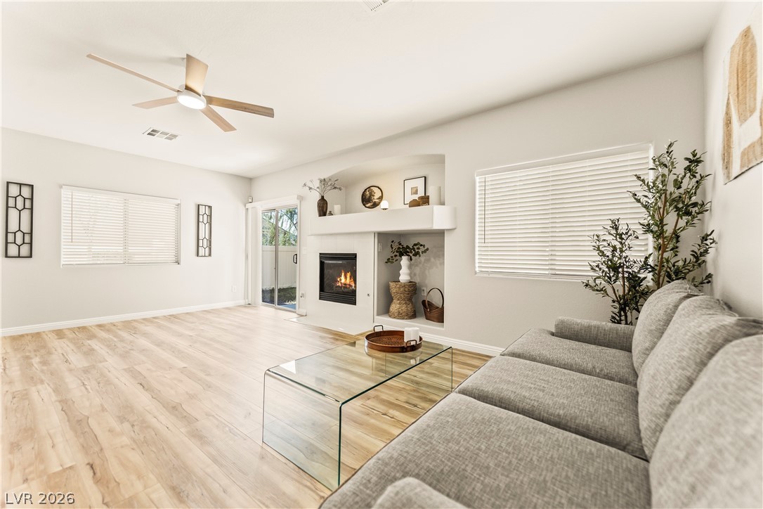 Photo 7 of 34, 1099 Sheer Paradise Lane #3
