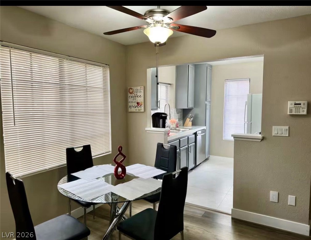 Photo 4 of 4713 Nara Vista Way #201