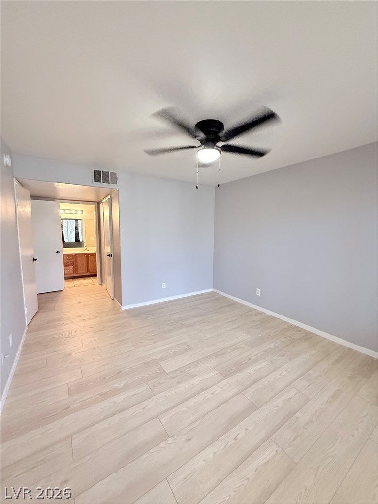 Photo 11 of 19, 3083 Casey Drive #201